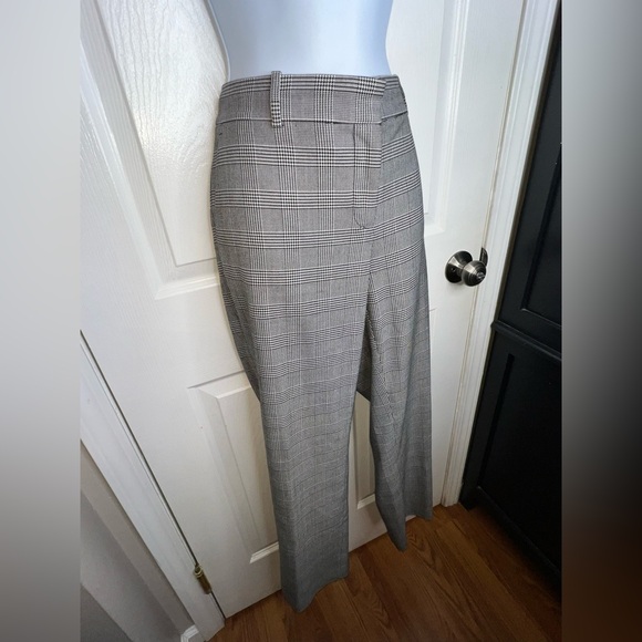 Ann Taylor Gray Plaid Trousers - Picture 2 of 12